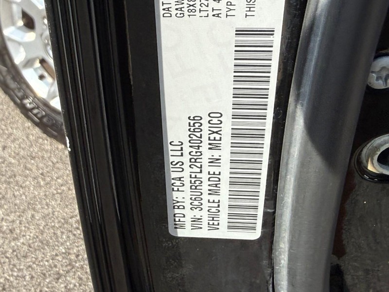 Ram 2500 Vehicle Image 26