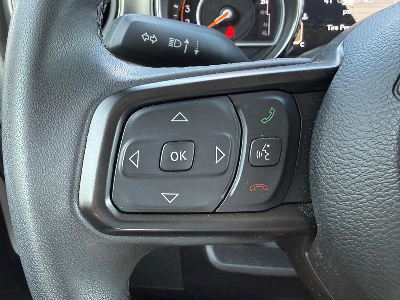 Jeep Gladiator Vehicle Image 22