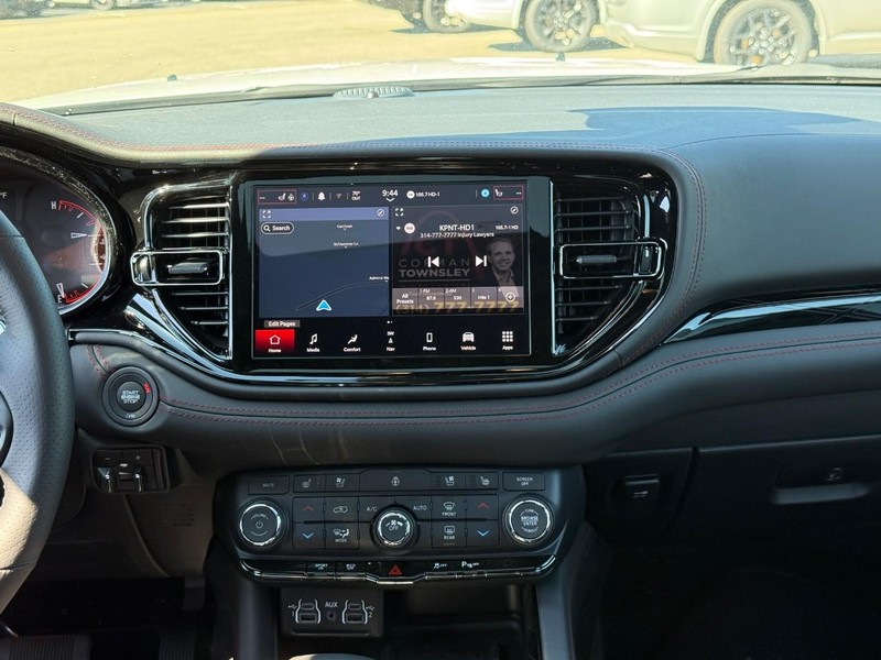 Dodge Durango Vehicle Image 12