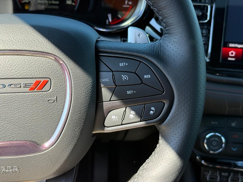 Dodge Durango Vehicle Image 19