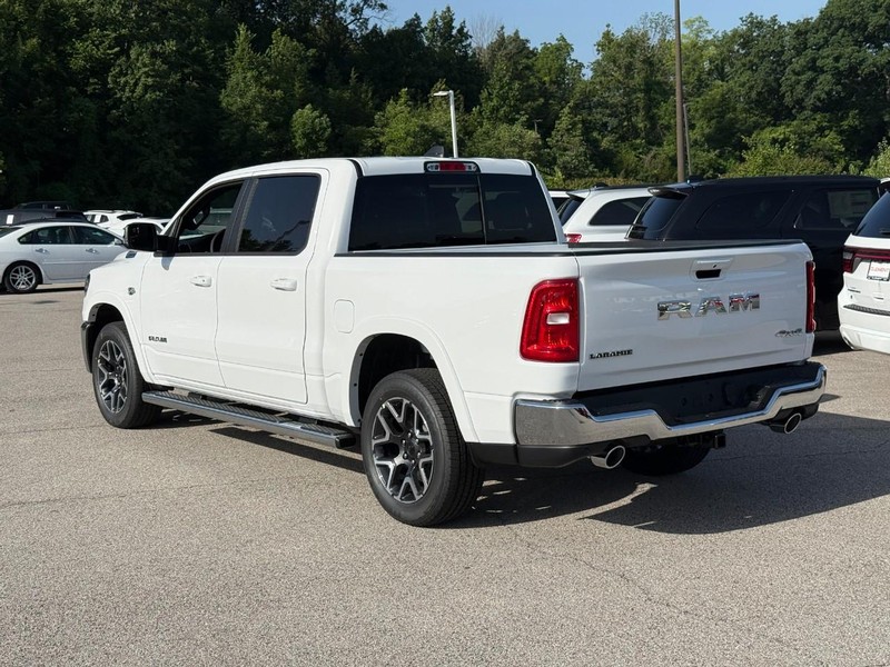 Ram 1500 Vehicle Image 04