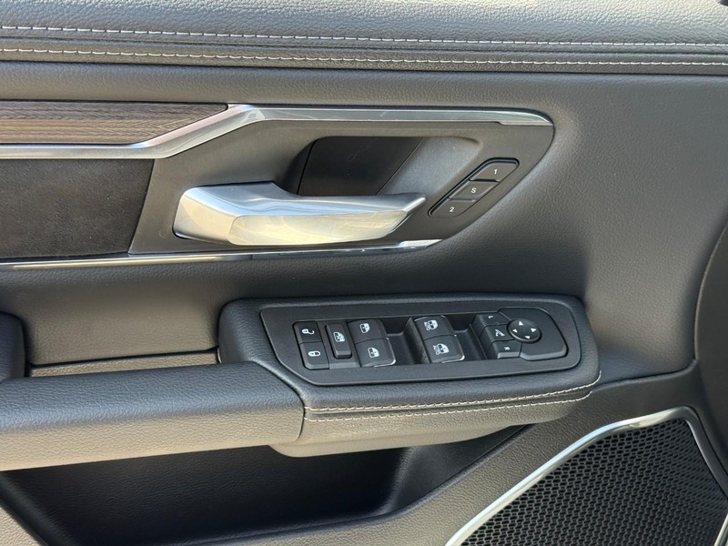 Ram 1500 Vehicle Image 14