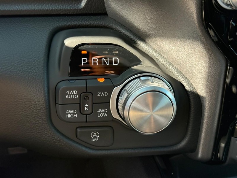 Ram 1500 Vehicle Image 20