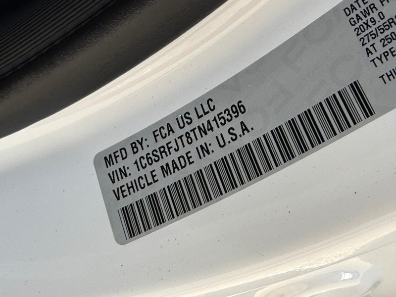 Ram 1500 Vehicle Image 22