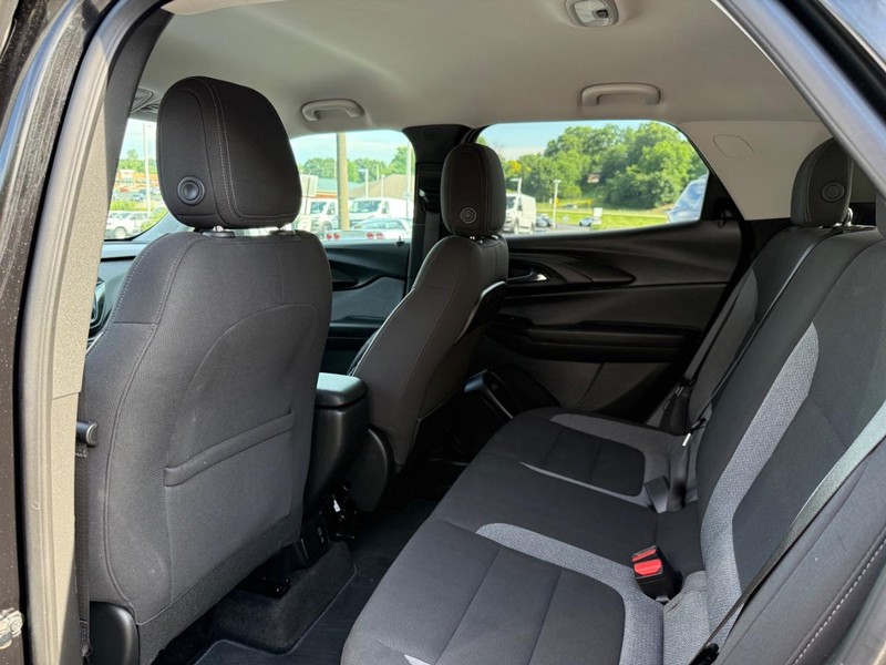 Chevrolet TrailBlazer Vehicle Full-screen Gallery Image 11