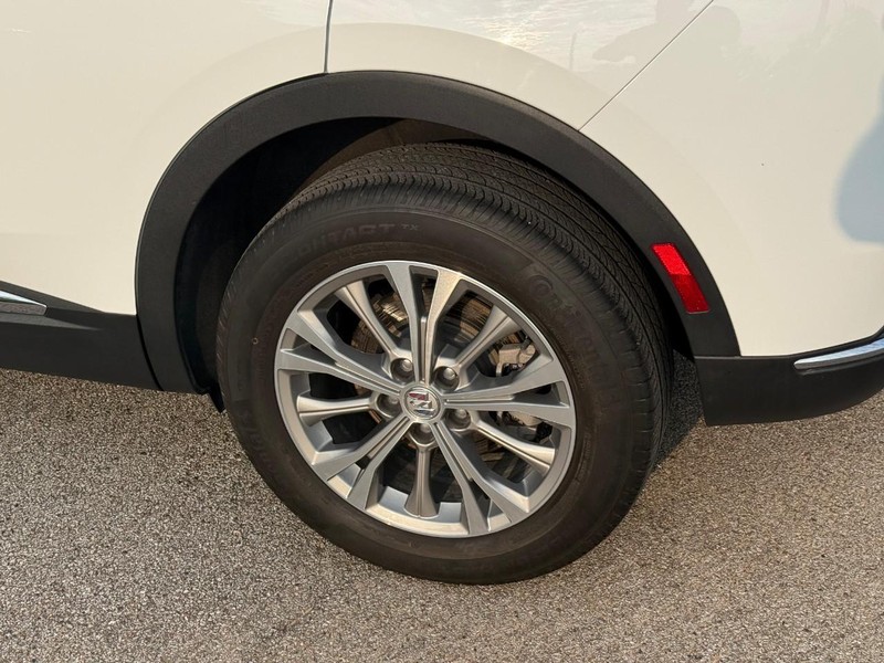 Buick Envision Vehicle Image 05