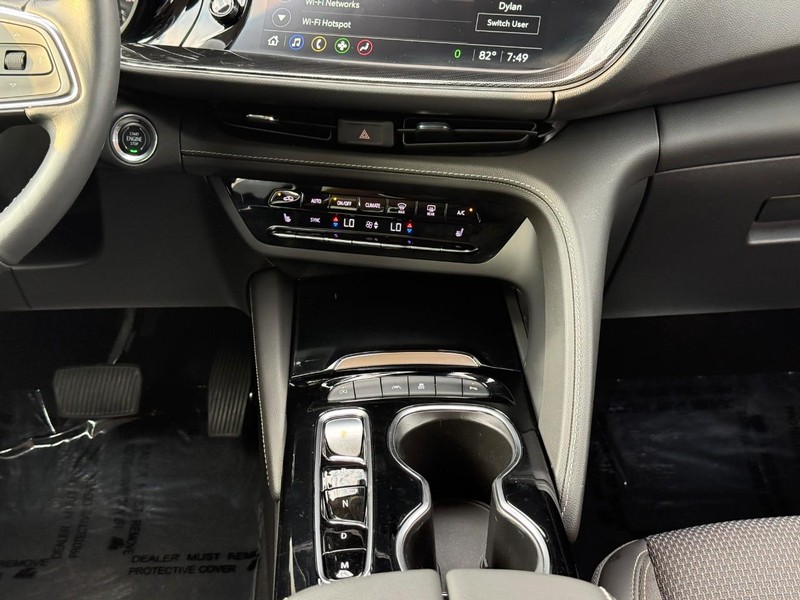 Buick Envision Vehicle Image 17