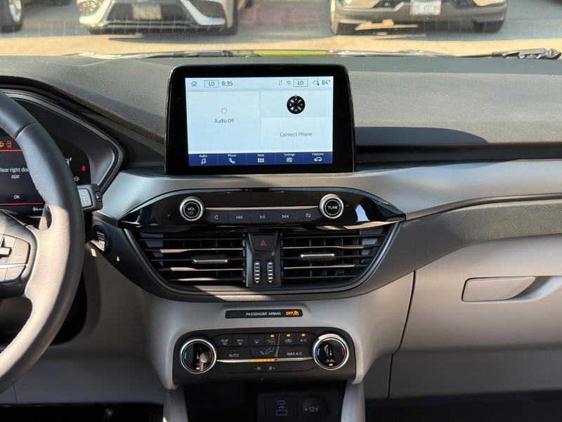 Ford Escape Vehicle Image 17