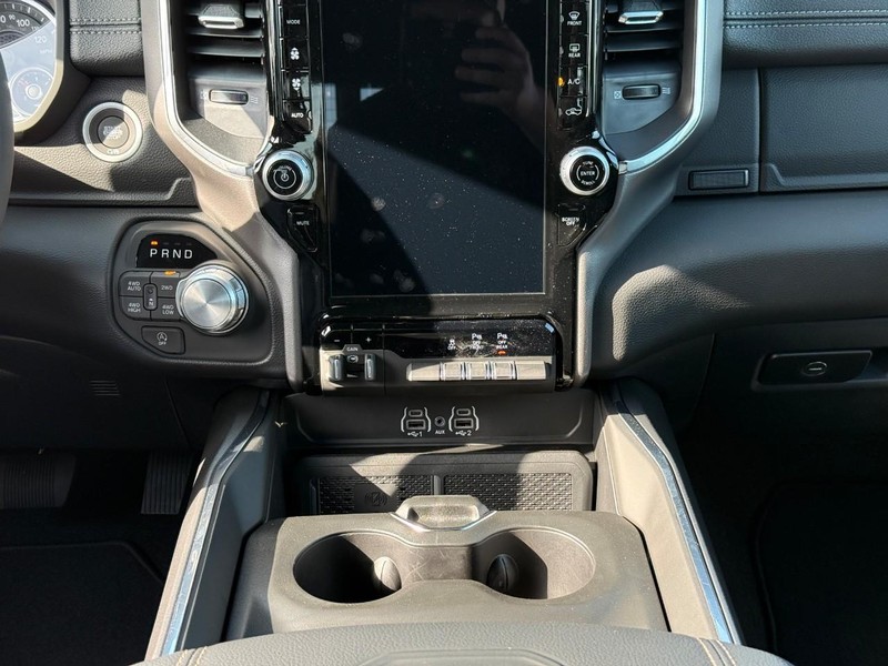 Ram 1500 Vehicle Image 13