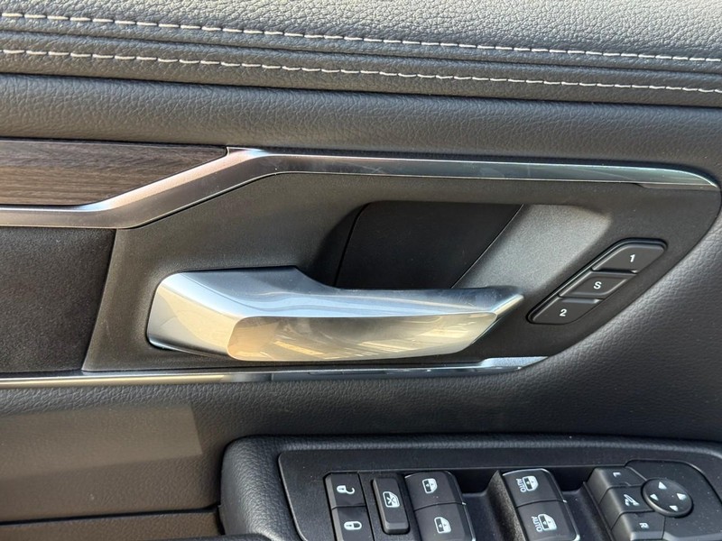 Ram 1500 Vehicle Image 15