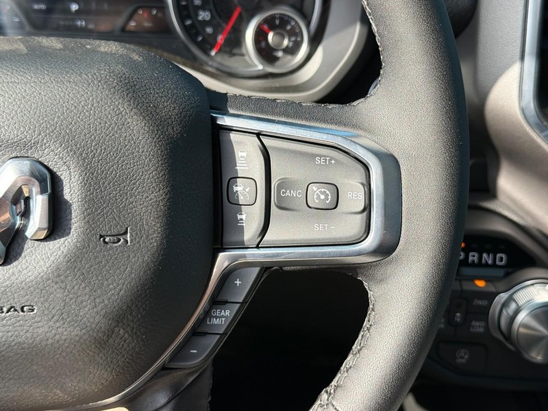Ram 1500 Vehicle Image 19