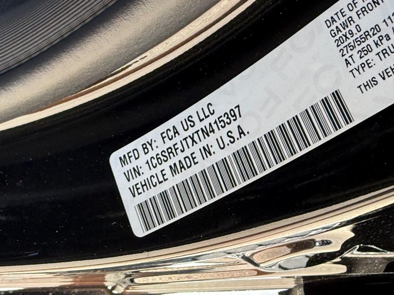 Ram 1500 Vehicle Image 22