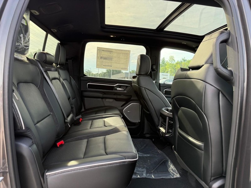 Ram 1500 Vehicle Image 08