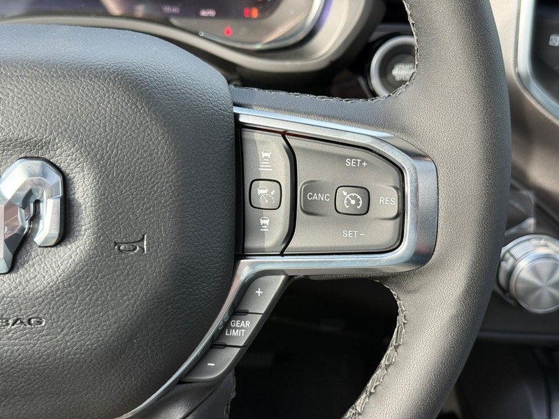 Ram 1500 Vehicle Image 19