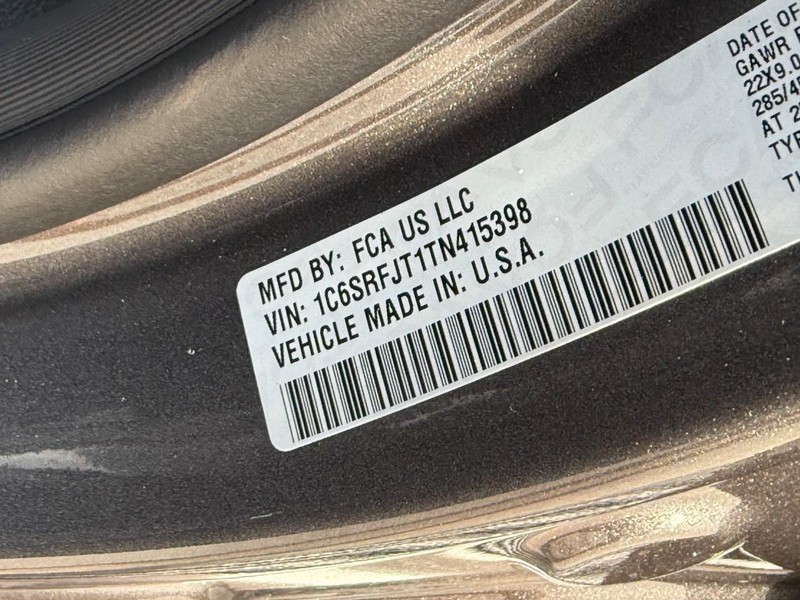 Ram 1500 Vehicle Image 21