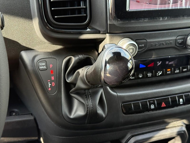 Ram ProMaster Cargo Van Vehicle Image 13