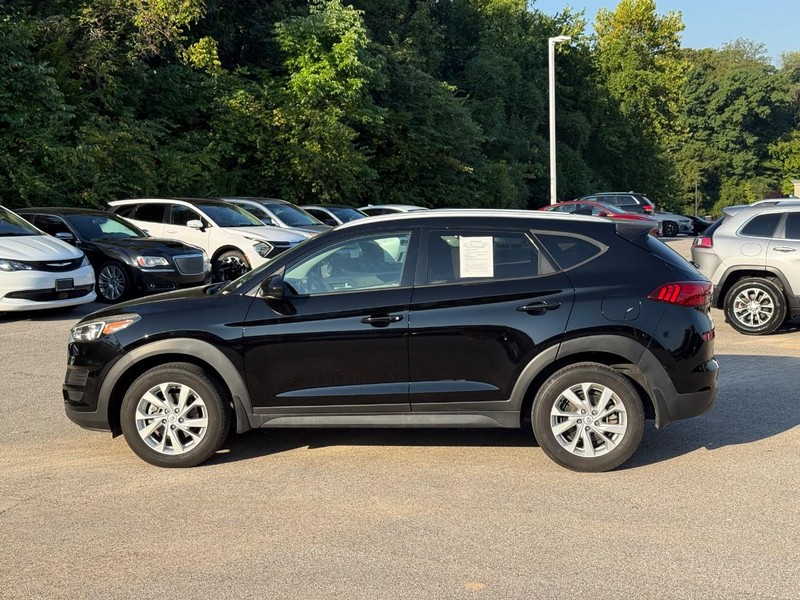 Hyundai Tucson Vehicle Image 03