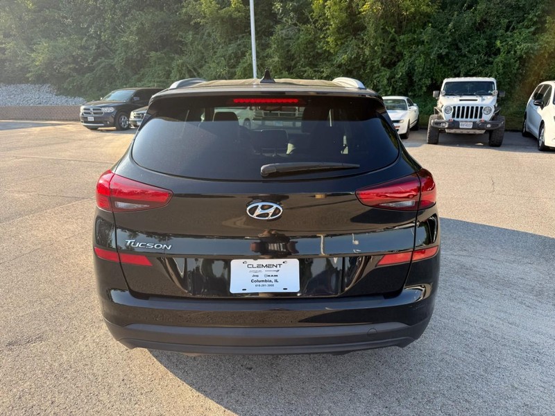 Hyundai Tucson Vehicle Image 08