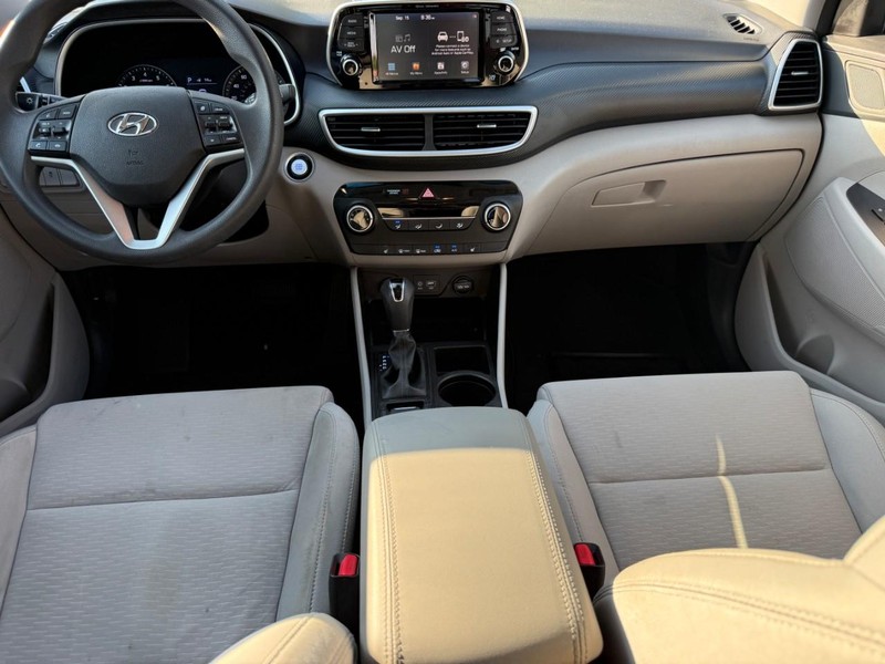 Hyundai Tucson Vehicle Image 14