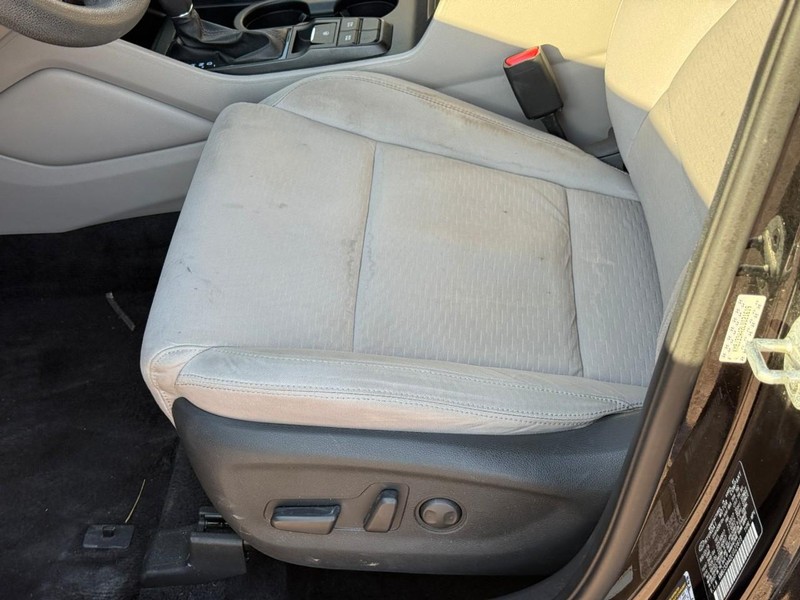Hyundai Tucson Vehicle Image 20