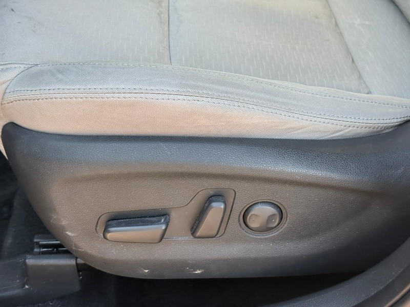Hyundai Tucson Vehicle Image 21