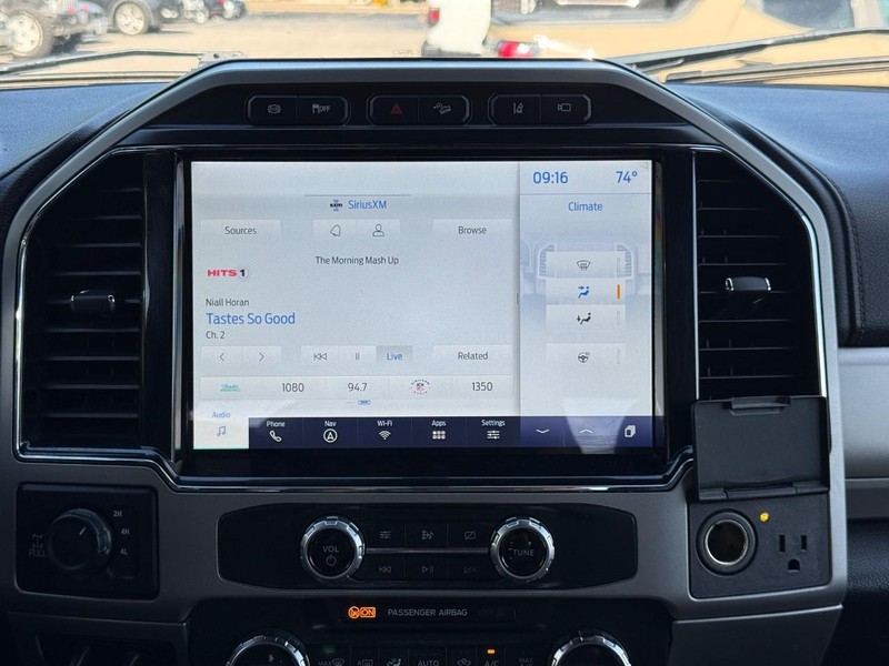 Ford Super Duty F-350 SRW Vehicle Image 18