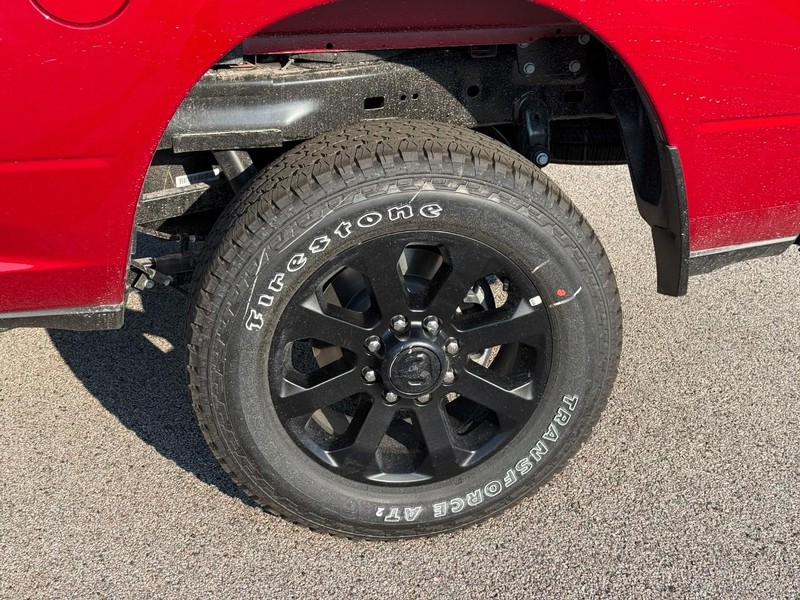 Ram 2500 Vehicle Full-screen Gallery Image 4
