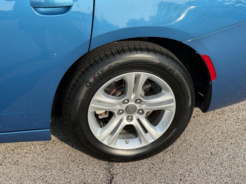 Dodge Charger Vehicle Image 05