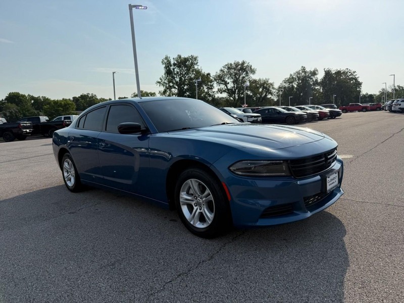 Dodge Charger Vehicle Image 11