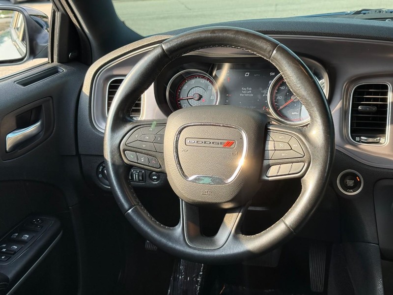 Dodge Charger Vehicle Image 15