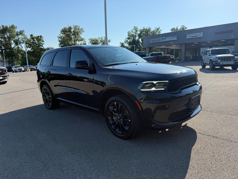 Dodge Durango Vehicle Image 11