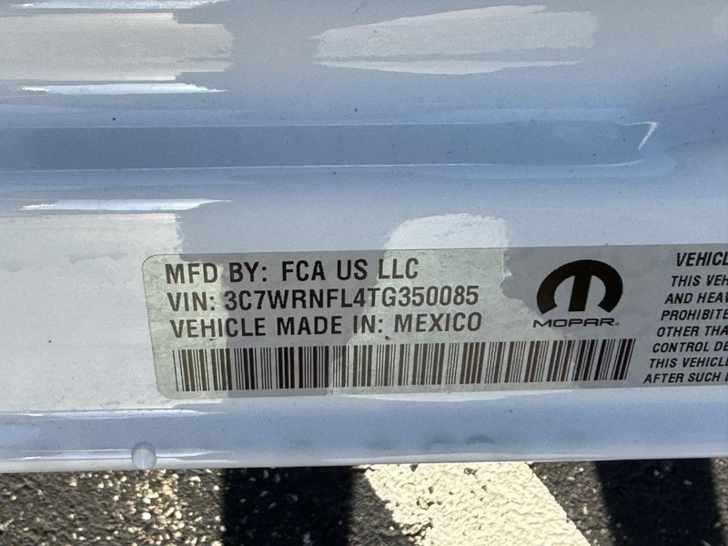 Ram 5500 Chassis Cab Vehicle Image 16