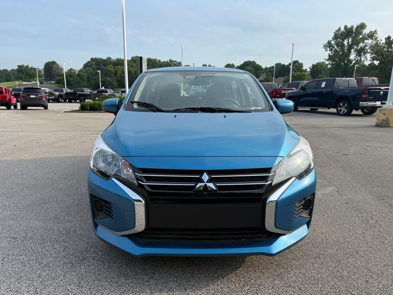 Mitsubishi Mirage Vehicle Full-screen Gallery Image 9