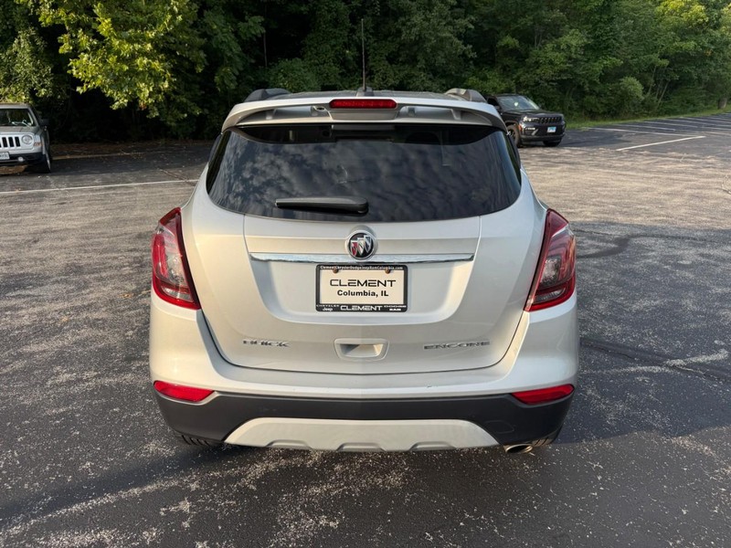 Buick Encore Vehicle Image 09