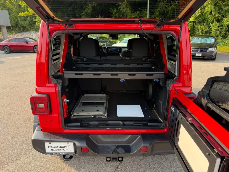 Jeep Wrangler Vehicle Image 07