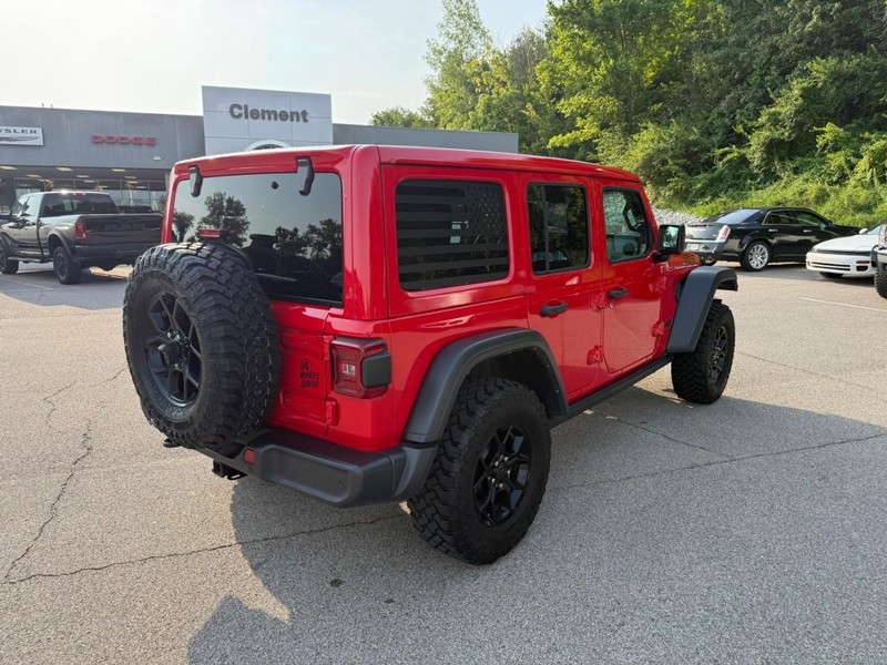 Jeep Wrangler Vehicle Image 09