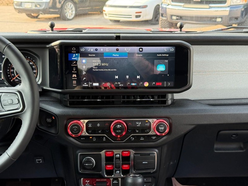 Jeep Wrangler Vehicle Image 16