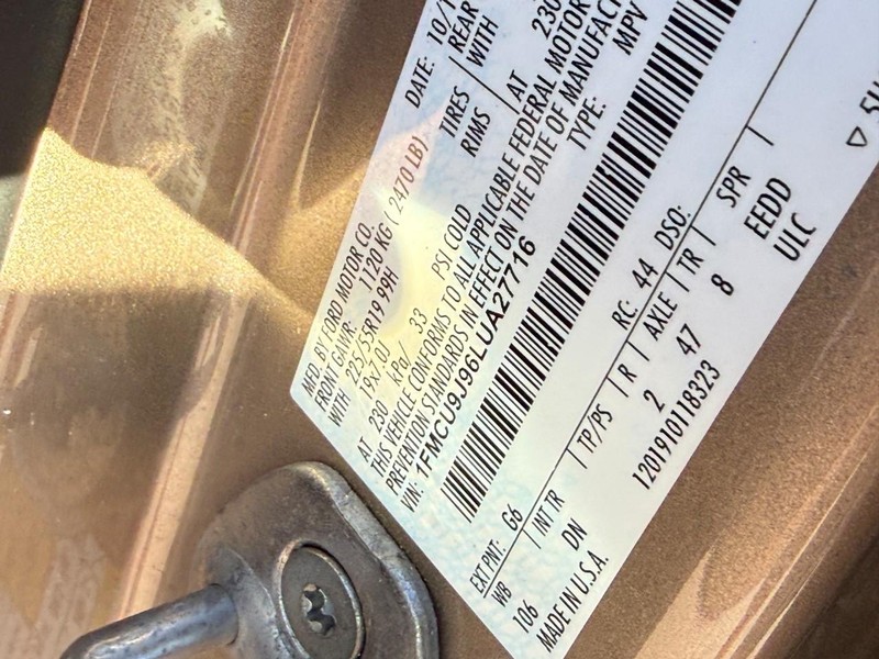 Ford Escape Vehicle Image 29