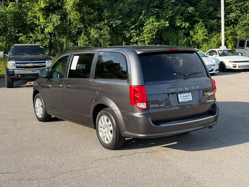 Dodge Grand Caravan Vehicle Image 04