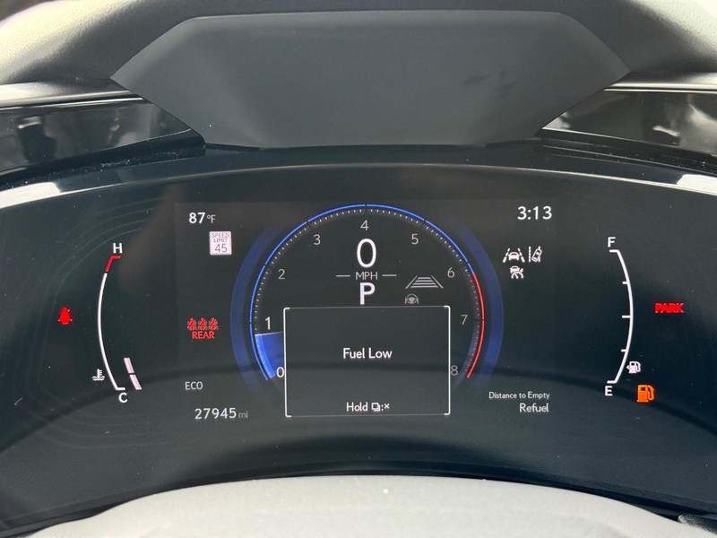 Lexus NX Vehicle Image 26