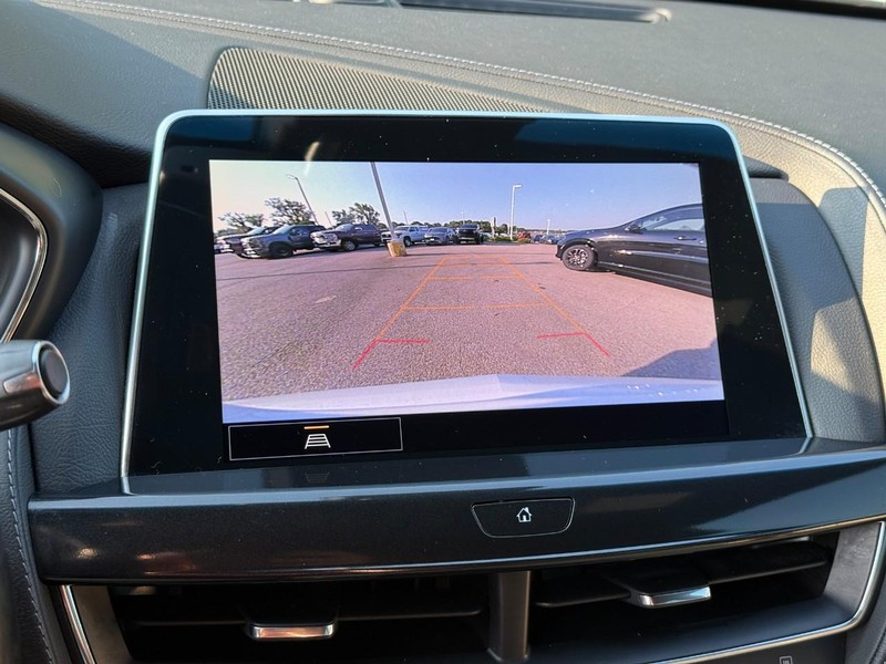 Cadillac CT5 Vehicle Full-screen Gallery Image 21