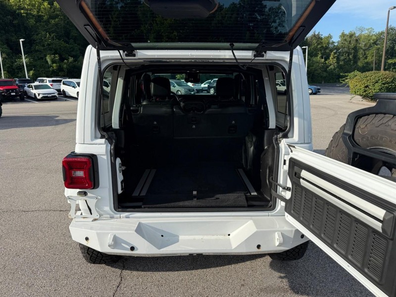 Jeep Wrangler Vehicle Image 07