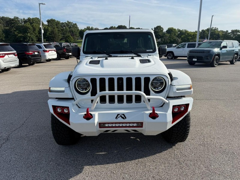 Jeep Wrangler Vehicle Image 12