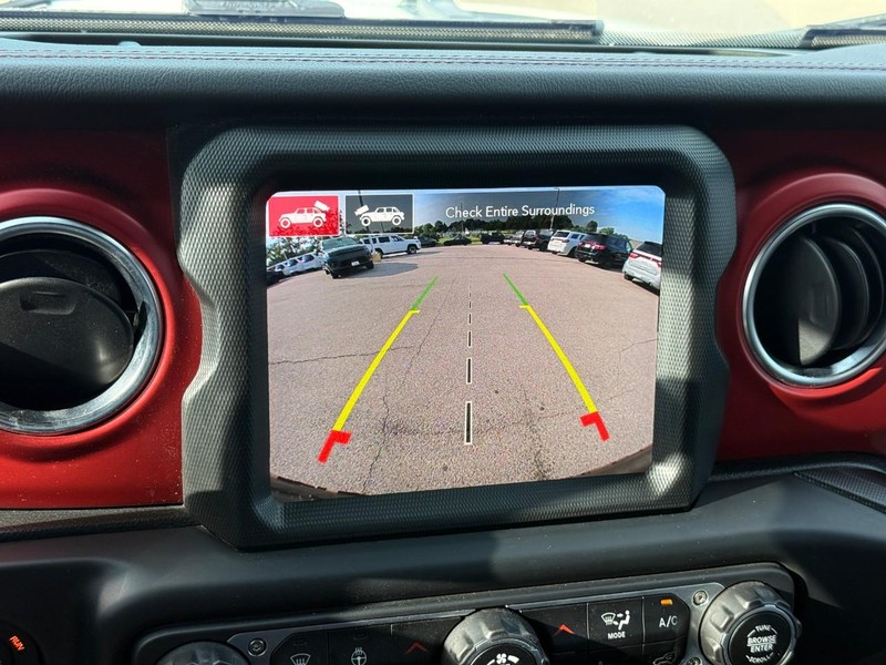 Jeep Wrangler Vehicle Image 26