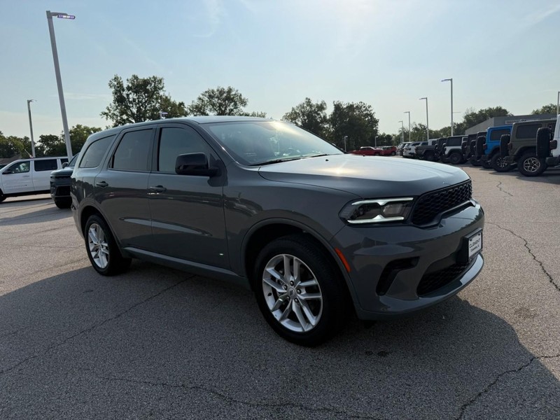 Dodge Durango Vehicle Image 12