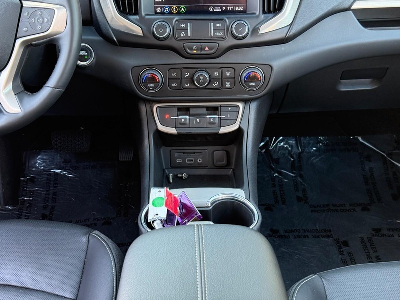 GMC Terrain Vehicle Image 19