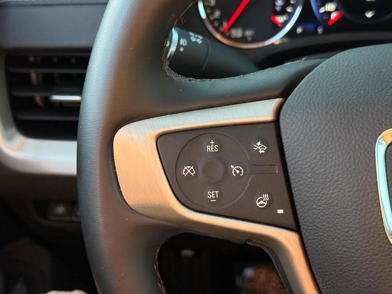 GMC Terrain Vehicle Image 24