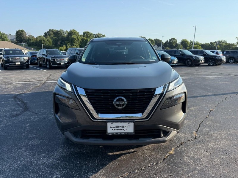 Nissan Rogue Vehicle Image 12