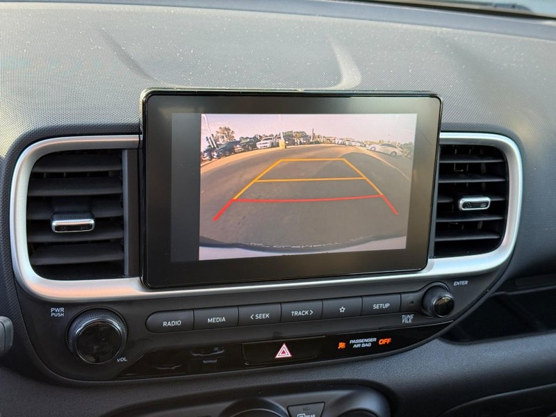 Hyundai Venue Vehicle Image 25