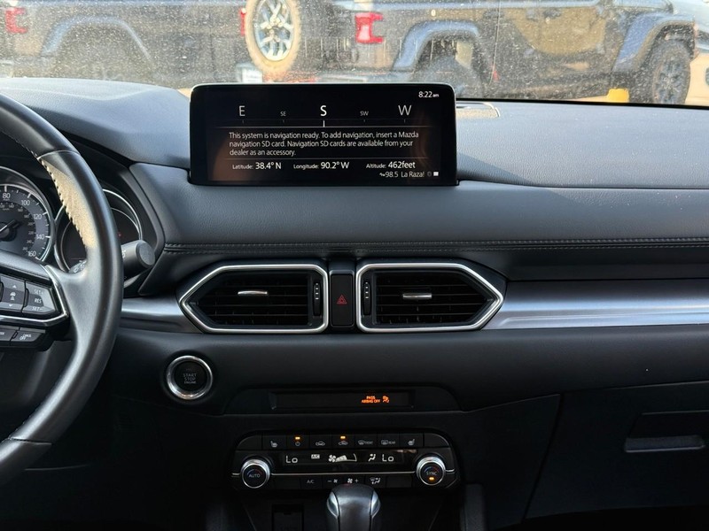 Mazda CX-5 Vehicle Image 16
